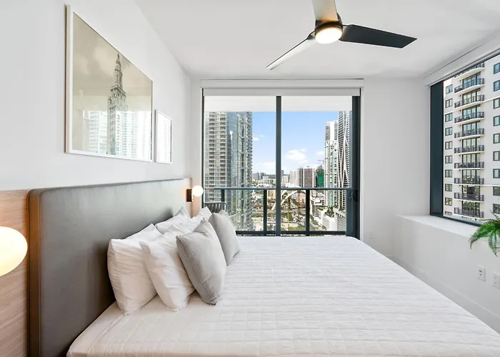 Stunning Views Dwntwn Miami 2Br Unit - Floor 28Th