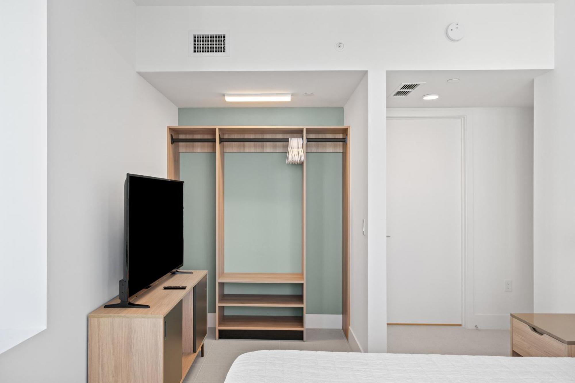 Stunning Views Dwntwn 2br Unit - Floor 28th Apartment Miami